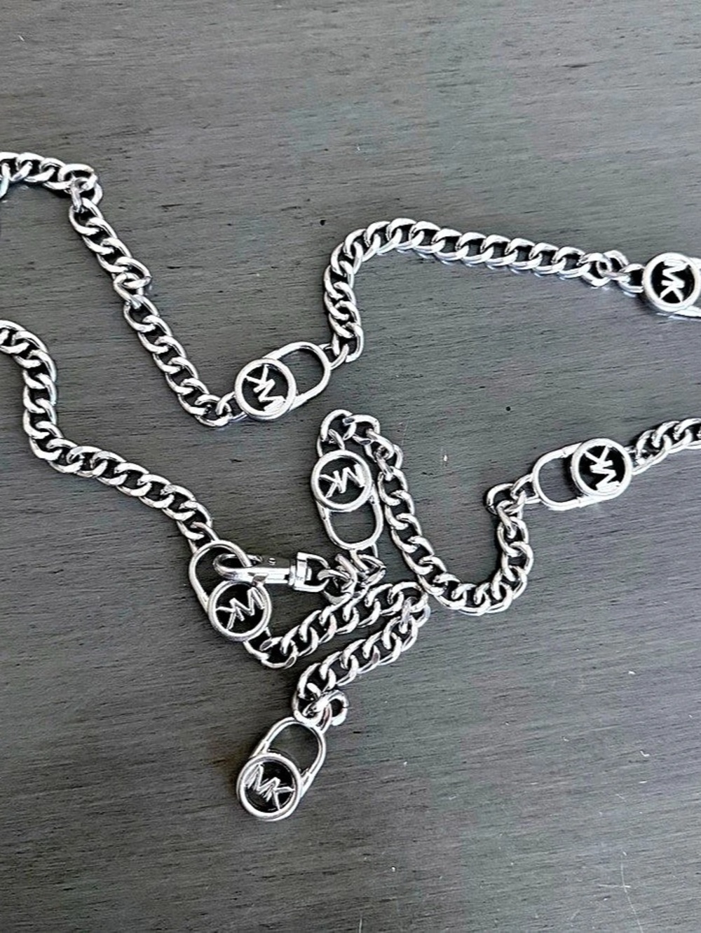 Michael Kors Logo Silver-Tone Chain-Link Belt One size